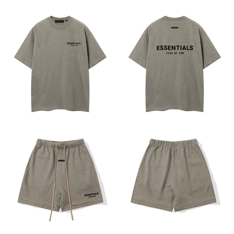 Ensemble T-shirt et Short Essentials